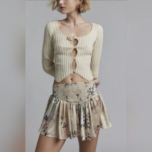 nwot UO Kimichi blue Elisa satin drop waste floral mini skirt sz Smal